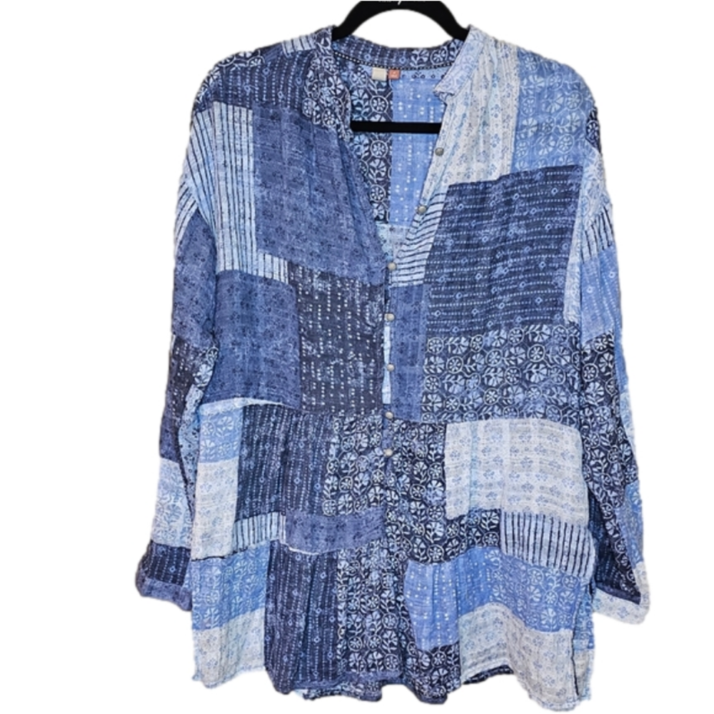 ANTHROPOLOGIE Pilcro Long sleeve blue patchwork style tunic Size Small